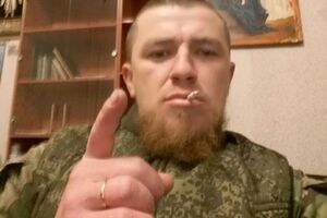 Украинские хакеры: Моторола неделю ночевал в кабинете, боялся за свою жизнь