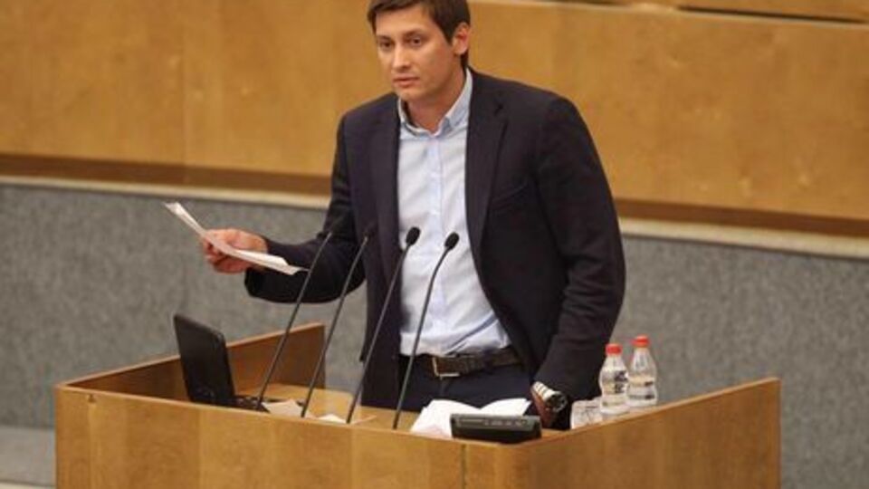 Гудков: Военные расходы – вот та статья, которая в кризис останется единственной священной коровой