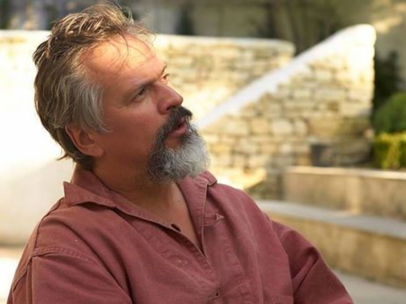 Максим Кантор:&nbsp;Чтобы убить человека на войне, надо сперва обесценить его жизнь в мирное время. В России это произошло