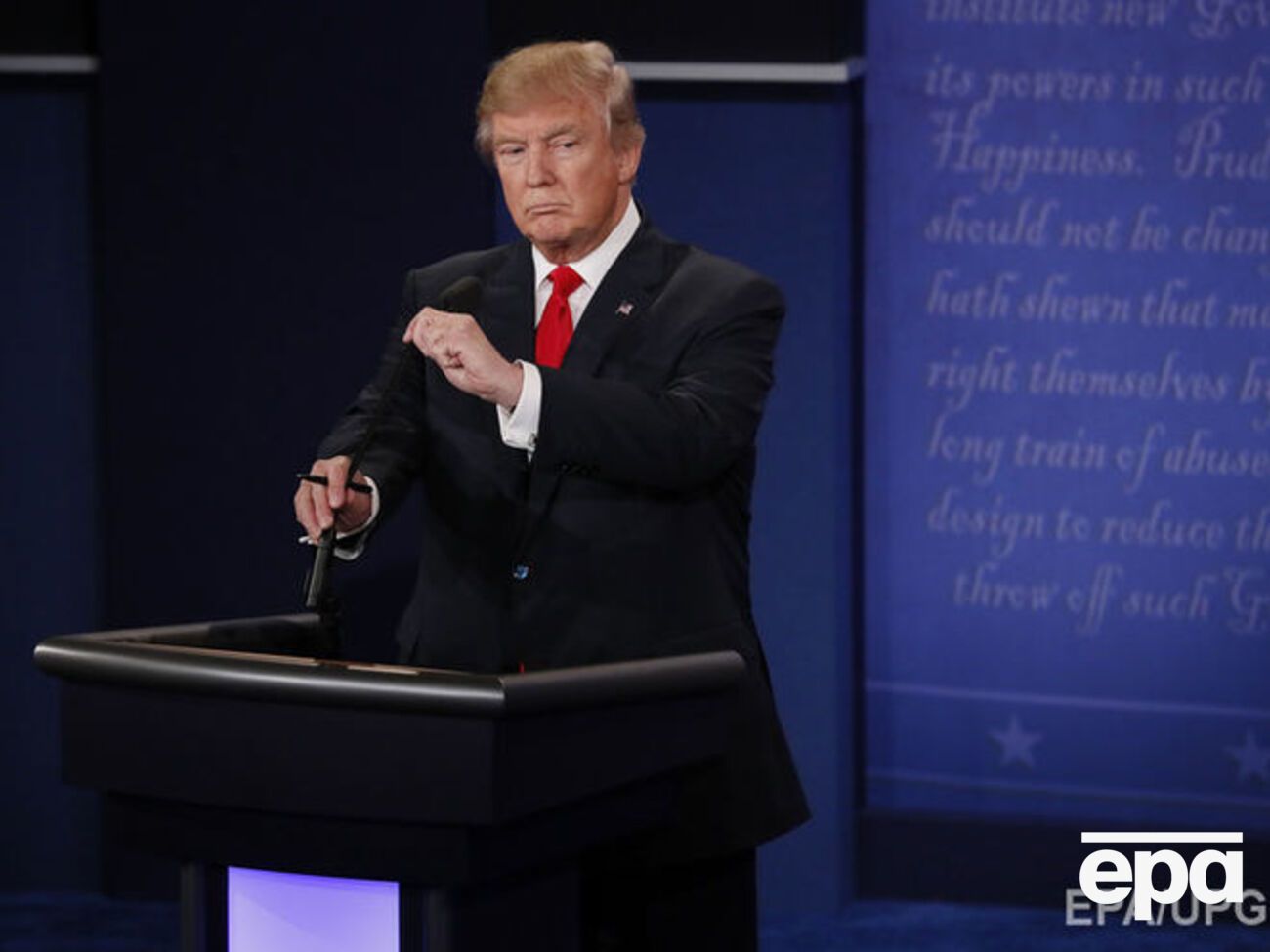 Трамп хочет отметить все "неконституционные действия исполнительной власти", принятые&nbsp;администрацией Обамы