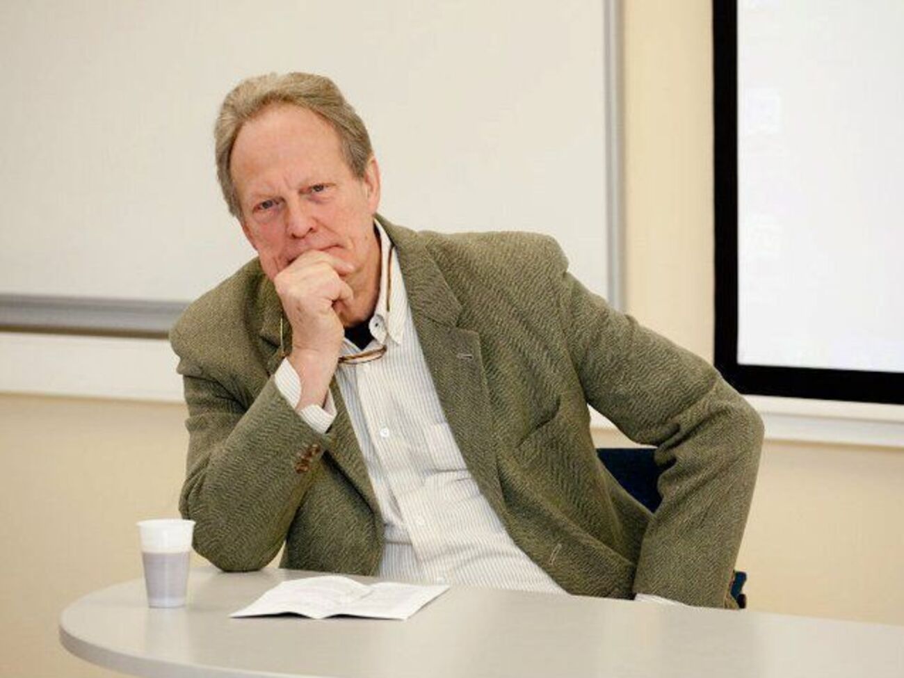 Макфейдьен был основателем Центра журналистских расследований