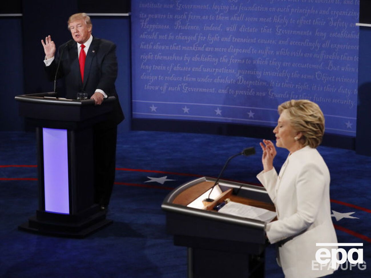 Рейтинг Трампа снижается