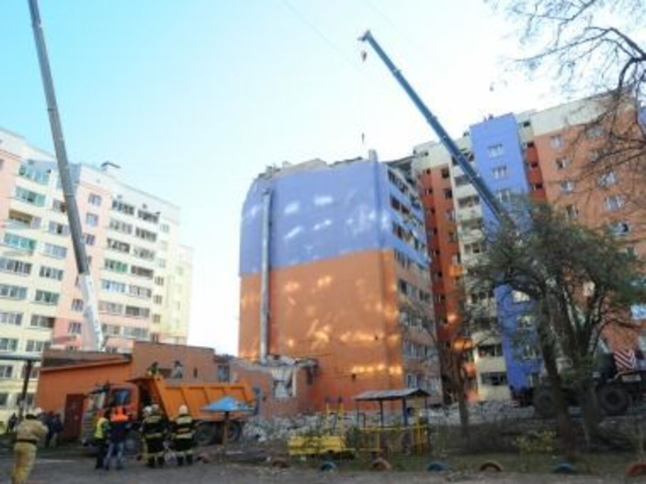 В Рязани завершается разбор завалов