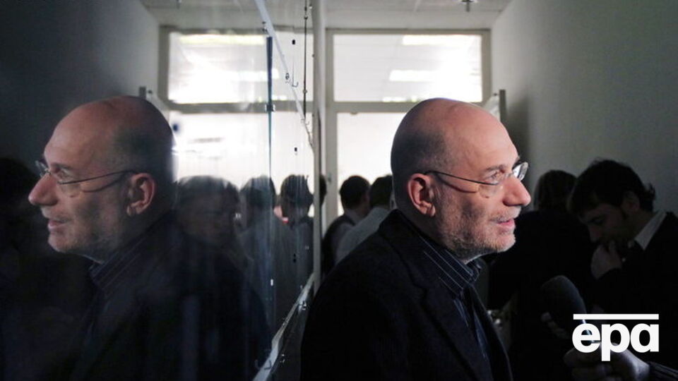 Акунин заявил, что приехал в Киев на пару дней