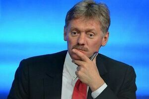 Песков назвал взлом почты Суркова неправдивым