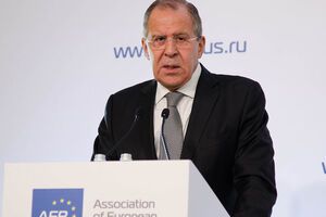 По словам Лаврова, значительная часть антироссийских установок "рождается в Вашингтоне", а потом осуществляется в Европе