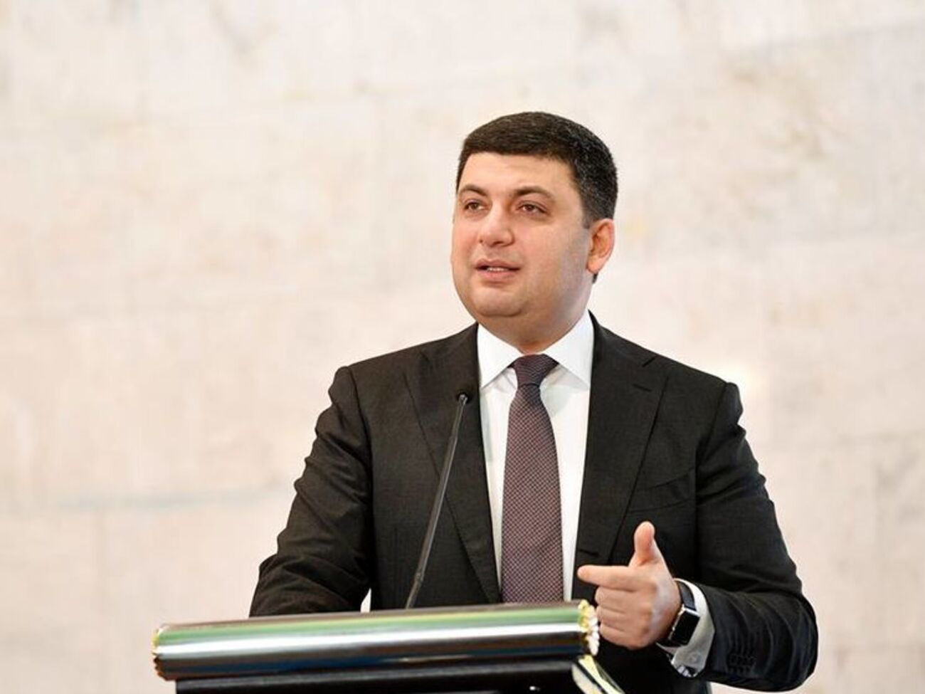 Гройсман: У меня практически готова электронная декларация