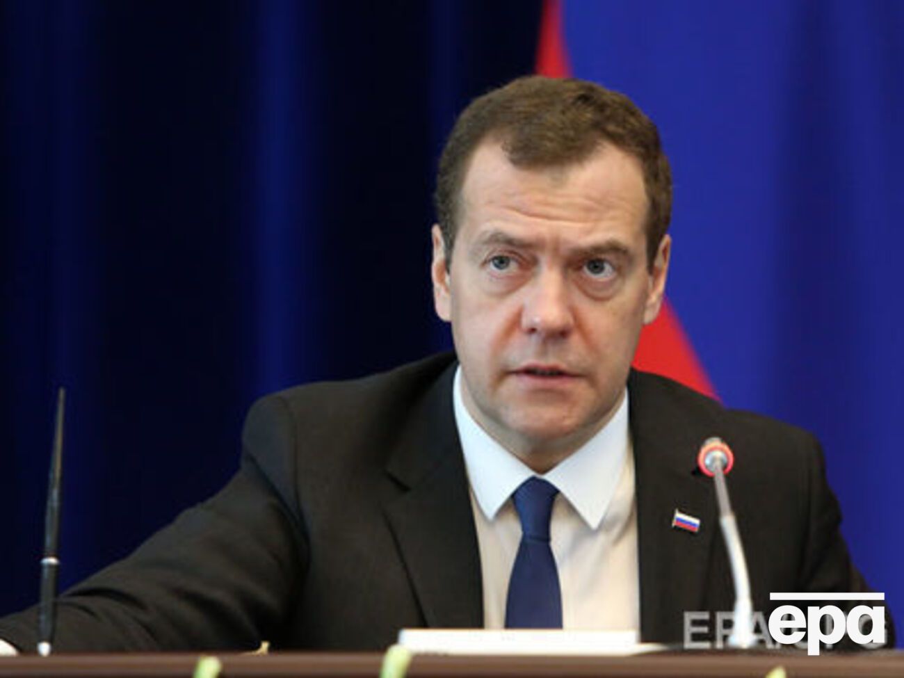 После вынужденного перерыва Медведев продолжил работу, он проводит заседание президиума совета при президенте по модернизации экономики и инновационному развитию