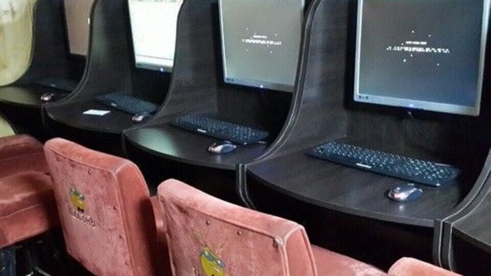 Во время обысков правоохранители изъяли в заведениях большое количество игрового оборудования