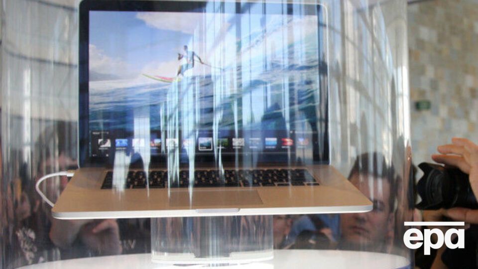 Apple представила новое поколение ноутбуков