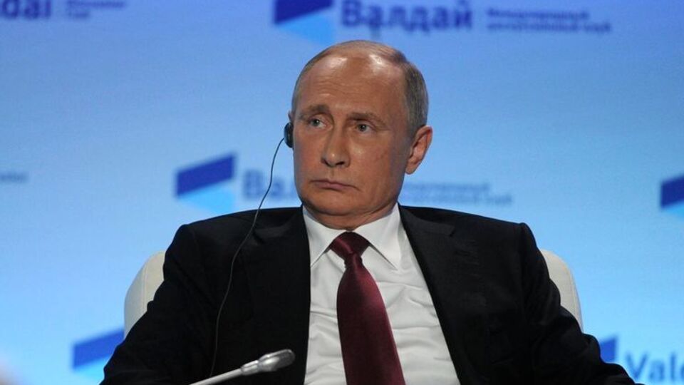 Путин рассказал, что Порошенко владеет двумя предприятиями в Липецкой области