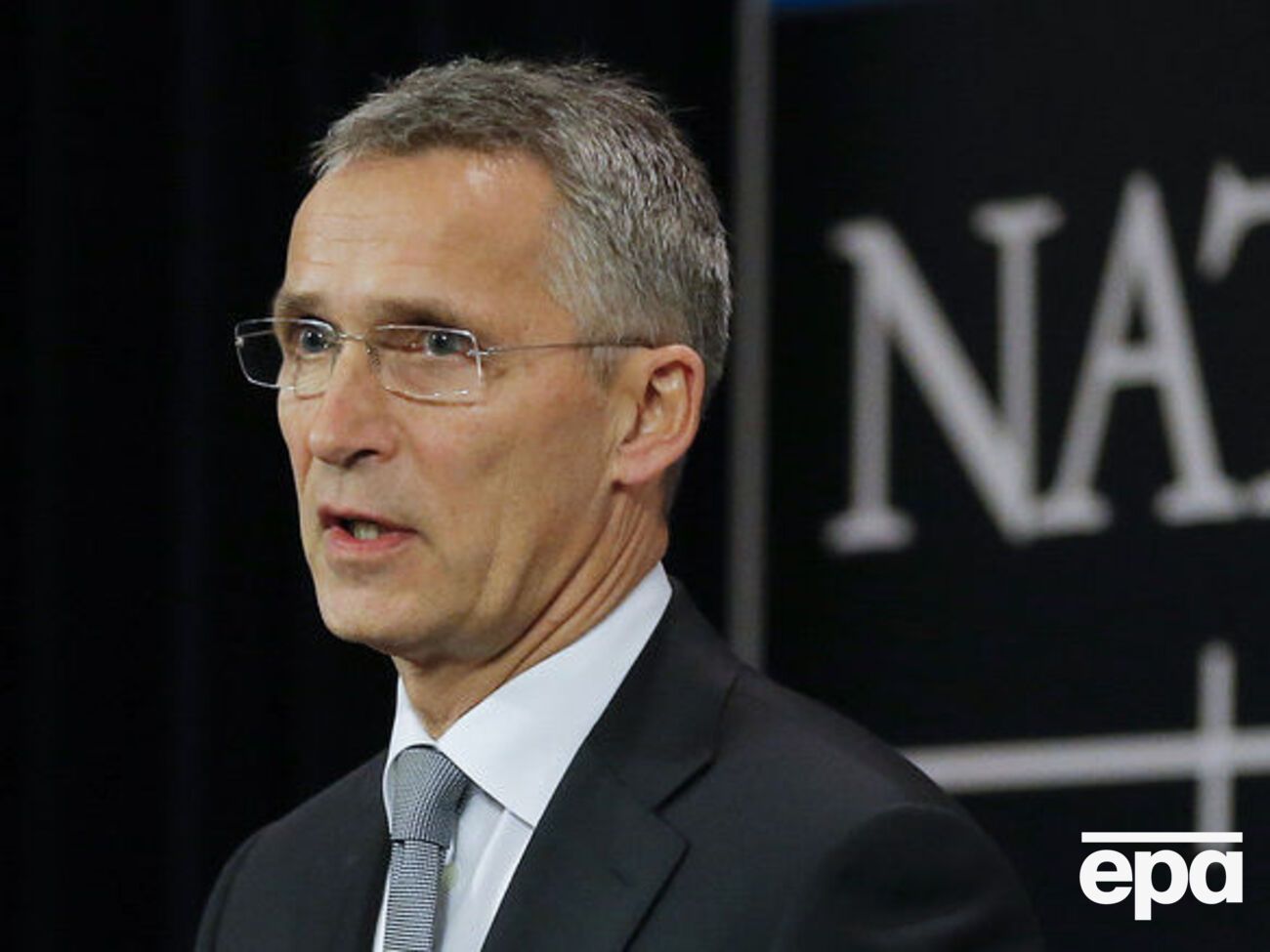 Столтенберг: Решение разместить 4 тыс. дополнительных военных НАТО в Восточной Европе является "сигналом сдерживания"