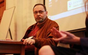 Угарова не выпустили из страны