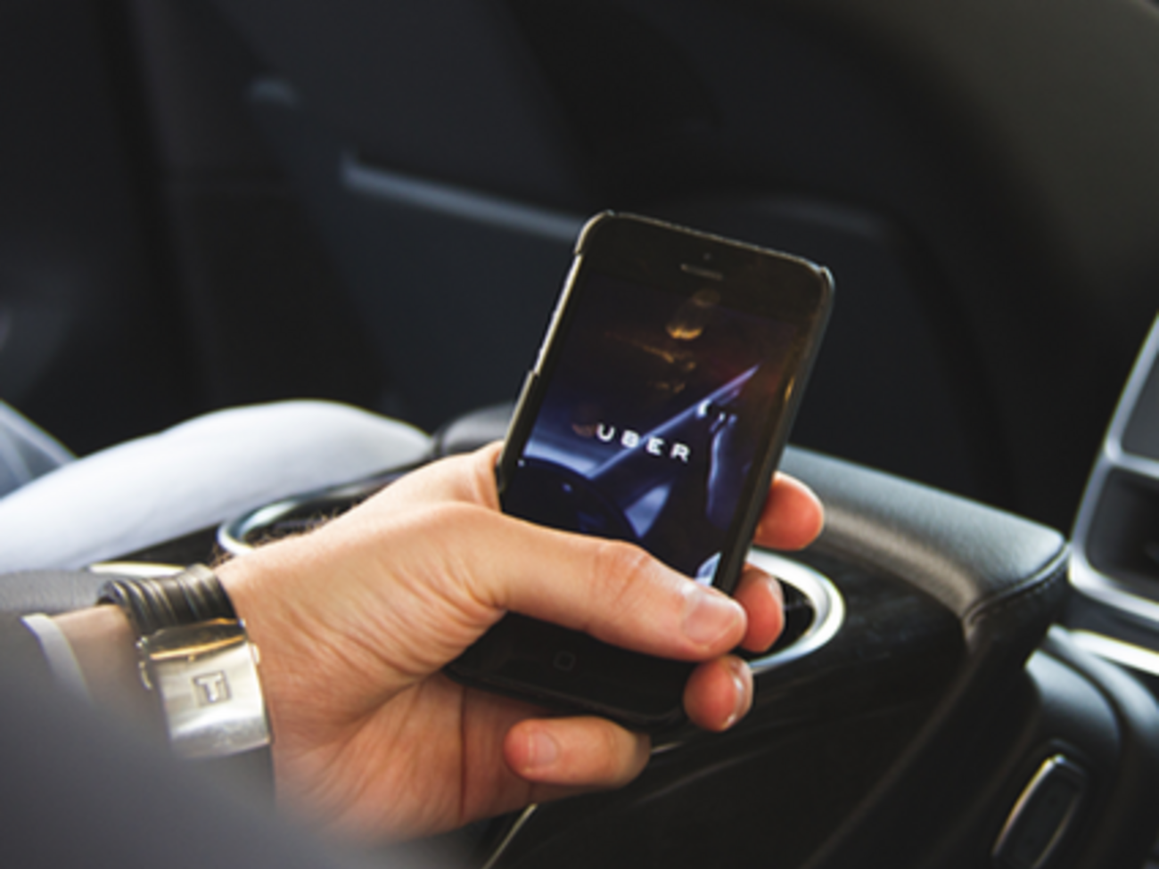 Uber придется заплатить истцам около 80 тыс. фунтов стерлингов ($100 тыс.)