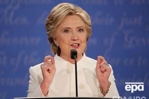 В ФБР не уточнили, как долго ведомство будет проверять новую информацию в отношении Клинтон