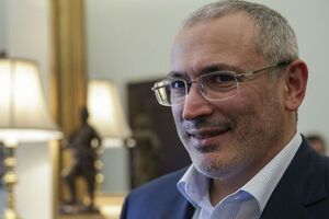 Российские власти обвиняют Ходорковского в убийстве мэра Нефтеюганска