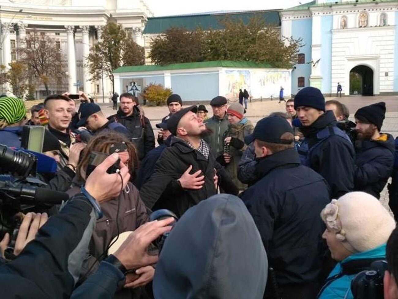 Полиция вмешалась в конфликт на Михайловской