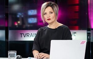 Монгайт: В бытовое общение вернулось выражение "это не телефонный разговор", потому что подсматривают и подслушивают, как и в Советском Союзе, абсолютно беззастенчиво