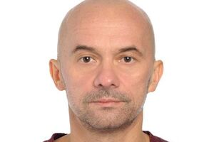 Чепинога: Что такого можно рассказать, о чем еще не знают? О кривоногом лилипуте во главе государства? О клоунах-дебилах в его окружении?