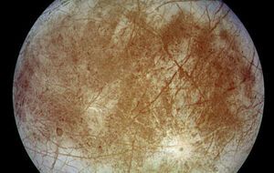 Астрономы из Института исследований космоса получили доказательства существования гейзеров на спутнике Юпитера