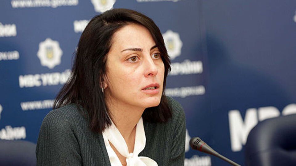 Деканоидзе заявила, что в полиции будут продолжать бороться с "нечестными" полицейскими