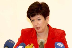 Лутковская попросила проверить условия содержания под стражей и состояние здоровья Сущенко