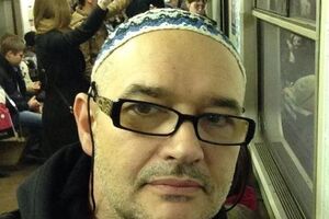 Дело против блогера открыли в ноябре прошлого года из-за опубликованной им записи в ЖЖ под названием "Стереть Сирию с лица земли"