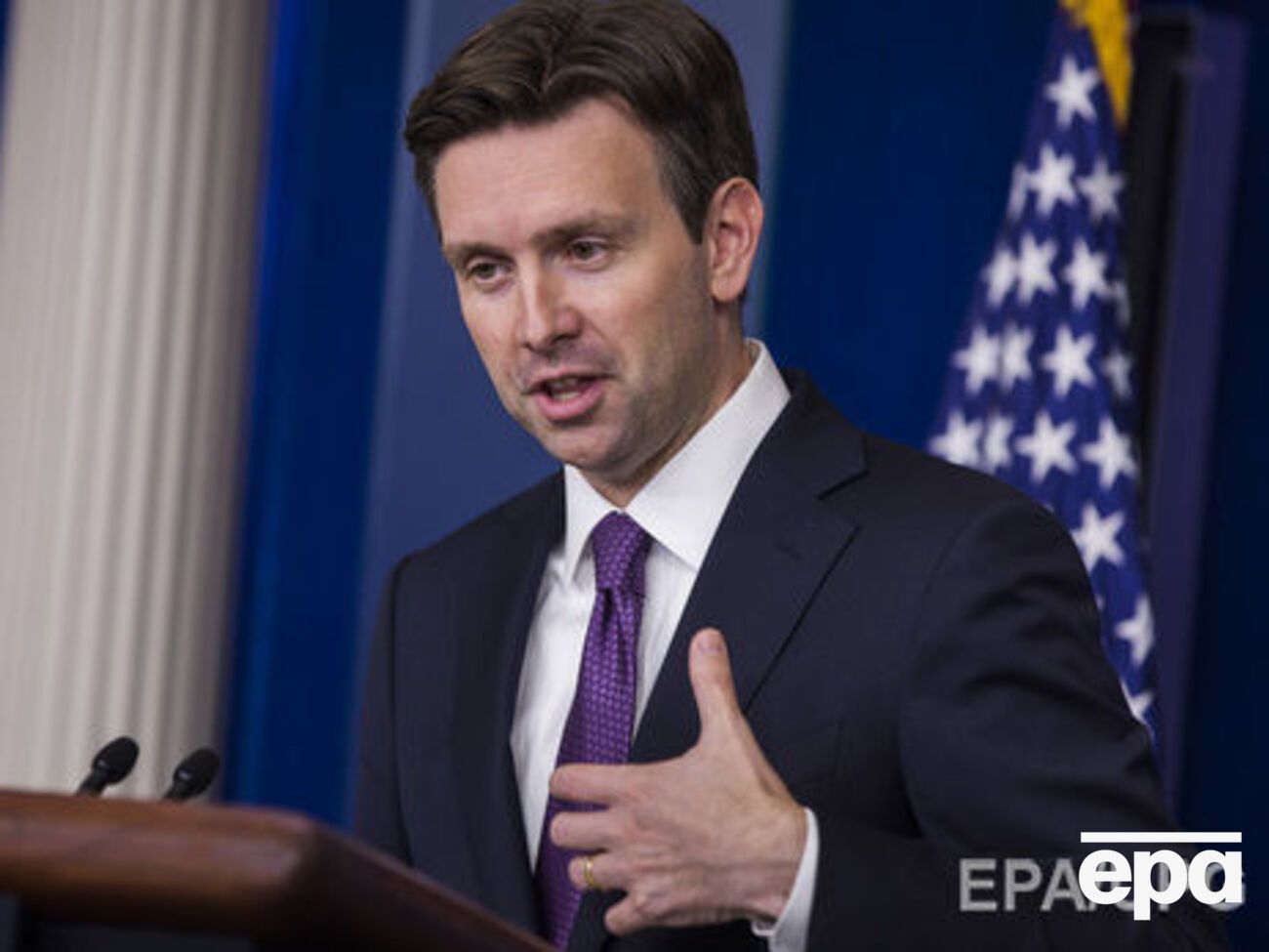 Спикер отметил, что США разочарованы "рядом решений России", в частности в Украине и Сирии