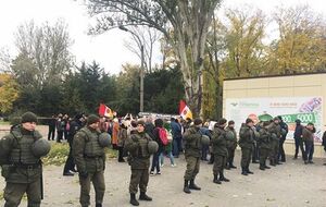 Полиция оцепила место проведения акции