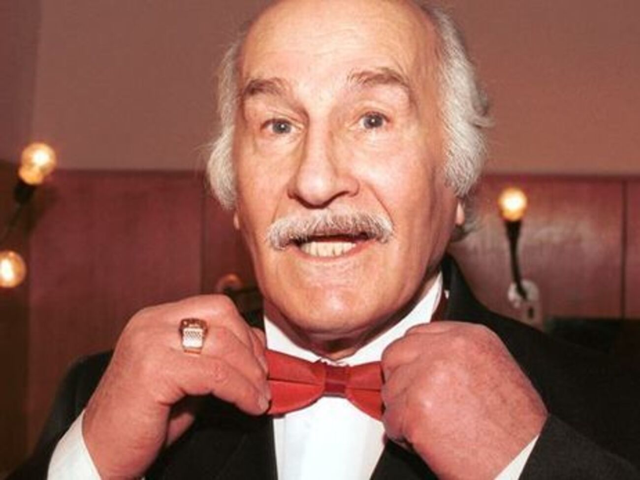 Владимир Зельдин был первым в мире театральным актером, оставшимся в профессии после 100-летия