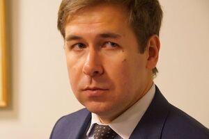 Новиков: Репутация Медведчука в Украине сейчас инфернальна