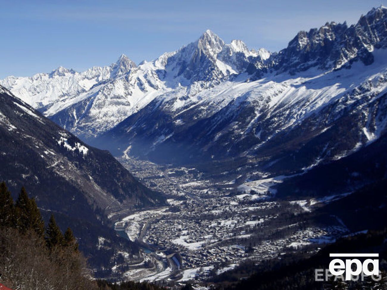 Инцидент&nbsp;произошел в районе&nbsp;горнолыжного курорта Шамони