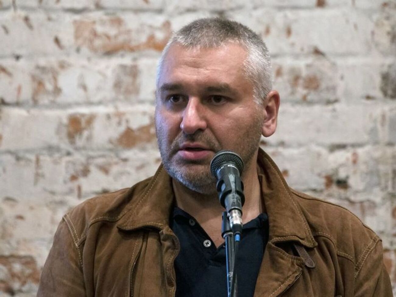 Фейгин подозревает, что в российскую прессу поступили новые темники об освещении дела Сущенко