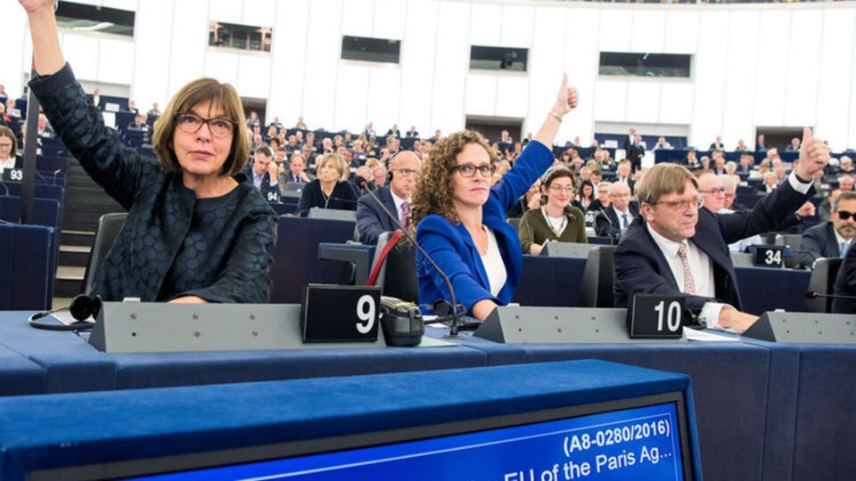 Соглашение должен ратифицировать Совет ЕС