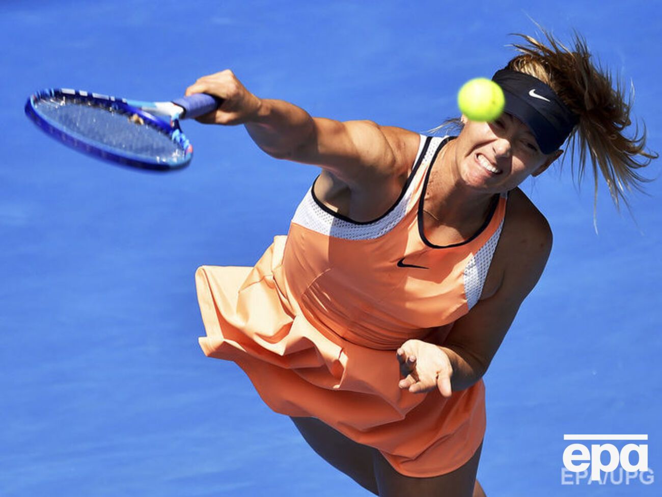 Шарапова сможет вернуться на корт в апреле 2017 года