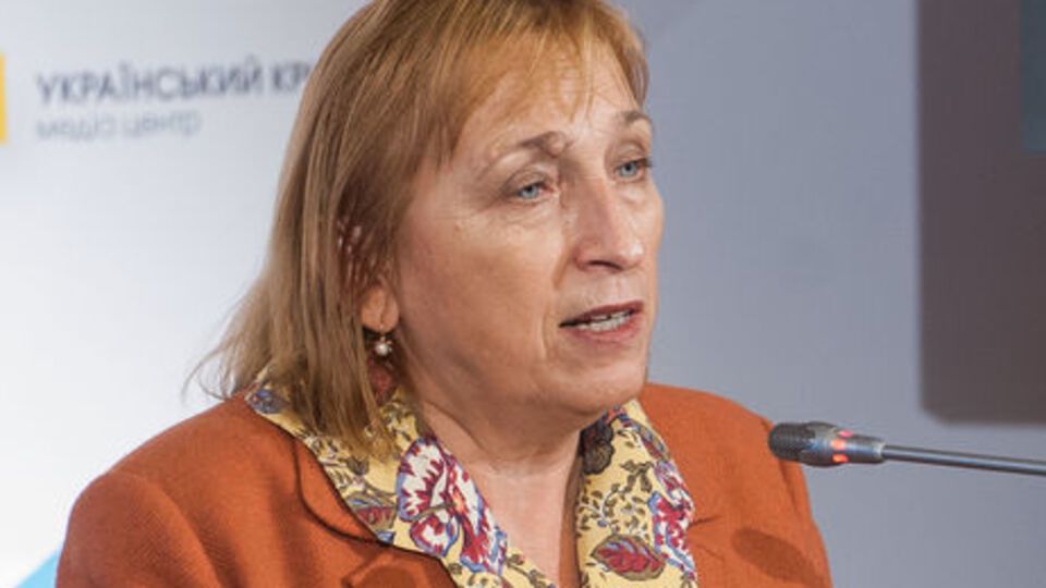 Бекешкина: Если, по официальным данным, в тени 40% экономики, значит, они ничего не платят в Пенсионный фонд. С этим сначала надо разобраться