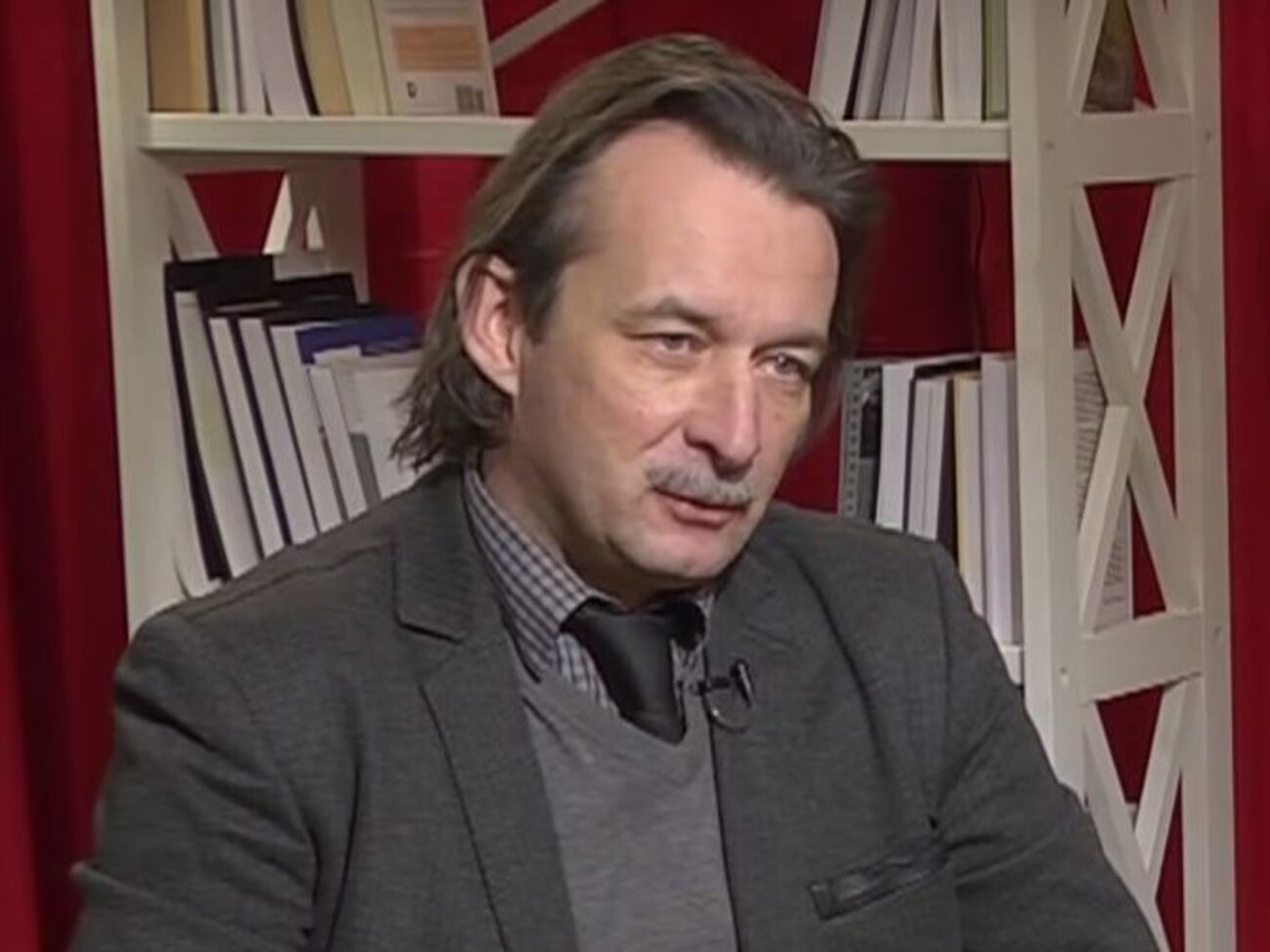 Зимовец:&nbsp;Уменьшить пенсии и число пенсионеров или увеличить налоги &ndash; сейчас одно и то же