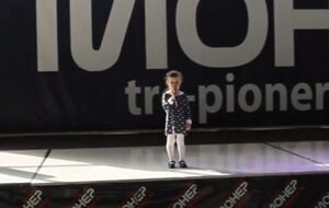 4-летняя Маргарита Ушакова читает стих о бабушкиной пенсии