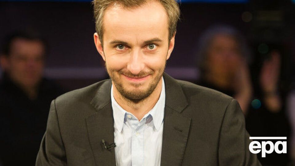 Комику Бемерманну за шутку об Эрдогане ничего не будет