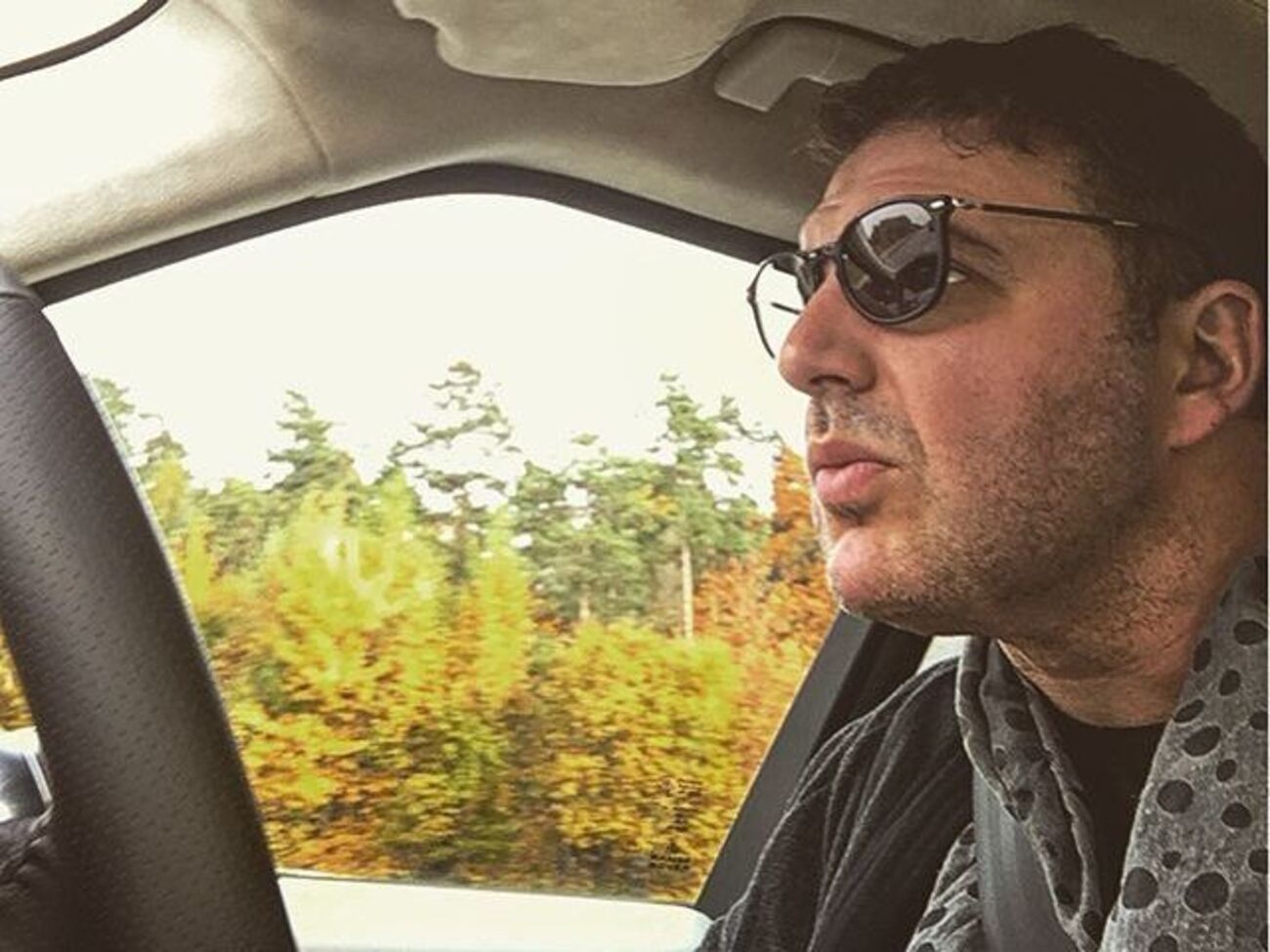 Виторган:&nbsp;Масло, хлеб, фотообои. По мотивам произведений секты писателей-долбо...бов