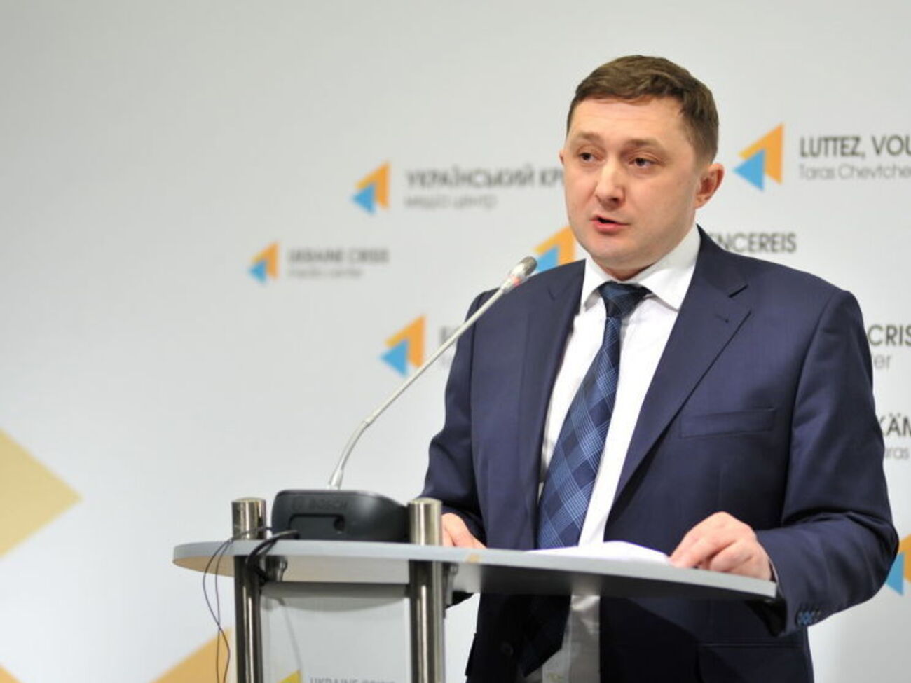 Ткачук предположил, что заявление Минобороны РФ связано с ротацией членов СЦКК