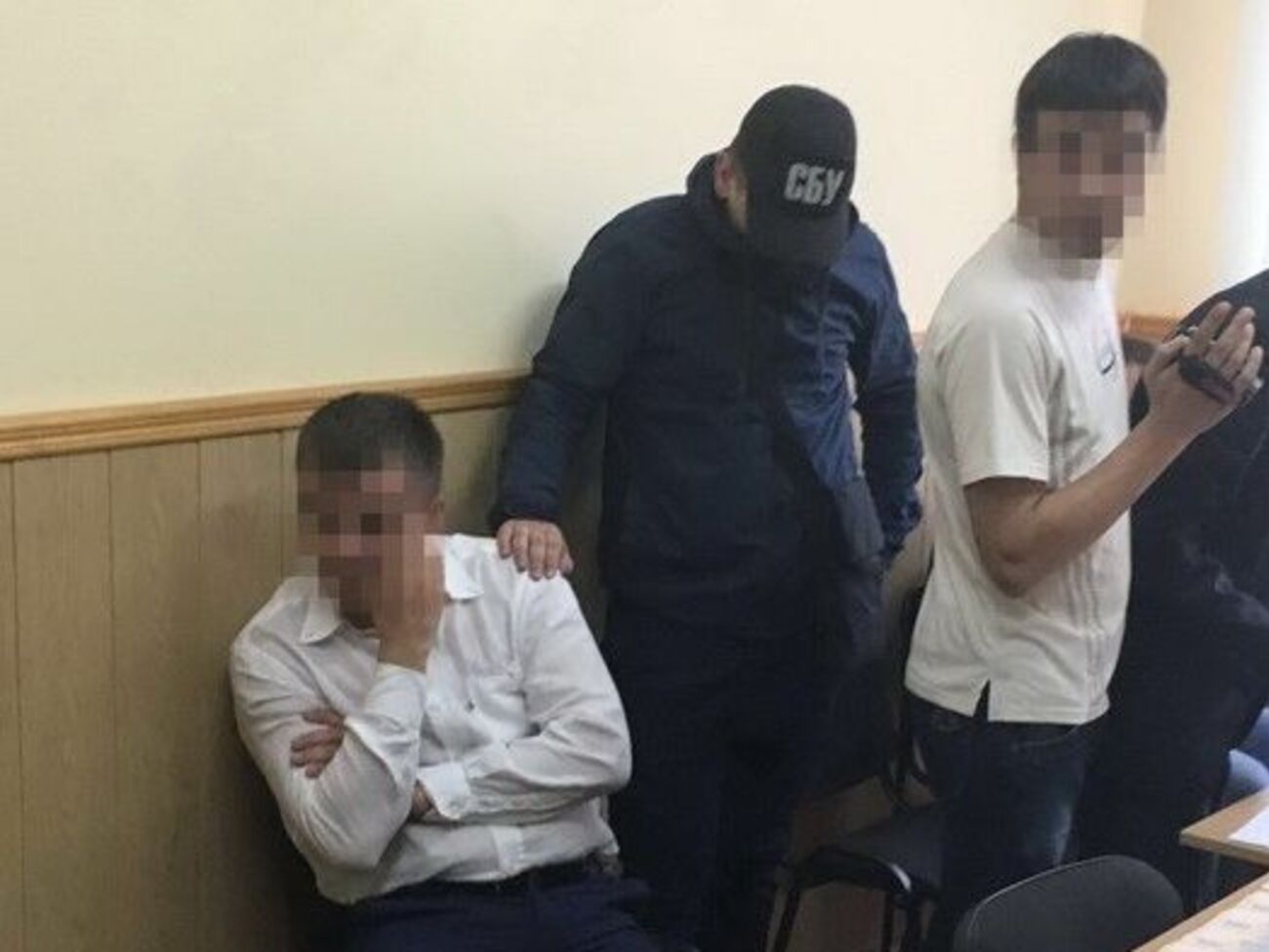 Начальника задержали в рабочем кабинете во время получения всей суммы взятки