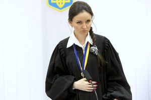 Царевич отозвала свой иск к Порошенко