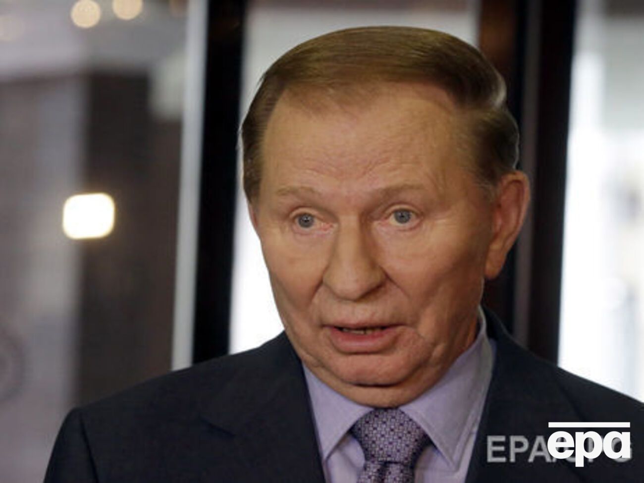 Экс-президент отметил, что разведение сторон способствует повышению безопасности на Донбассе