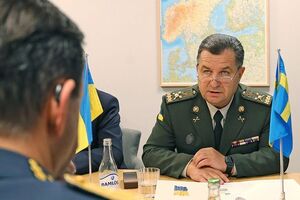Степан Полторак: С начала 2016 года российские оккупационные войска более 12 тыс. раз нарушили режим прекращения огня