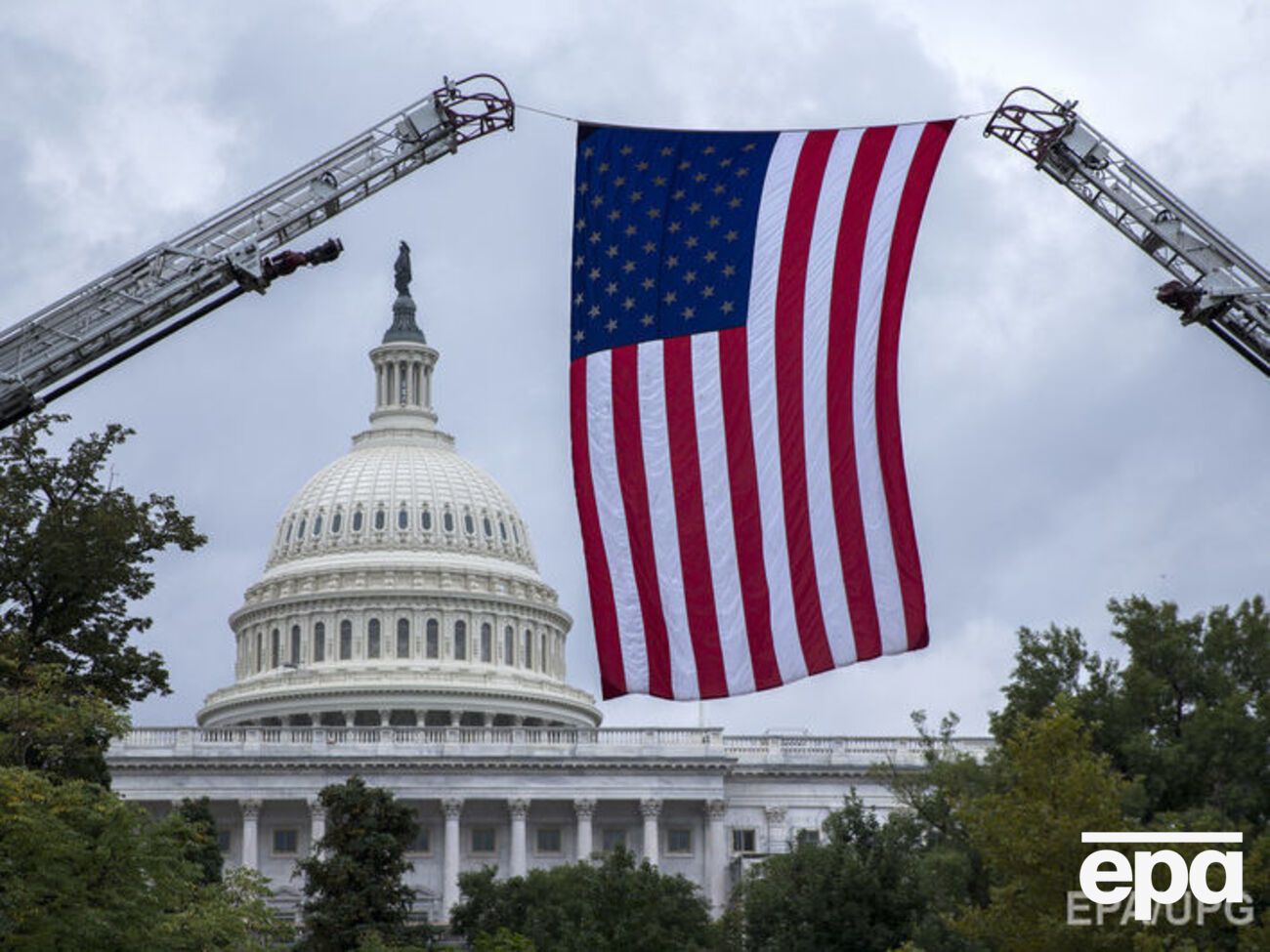 В США арестовали двух россиян, пытавшихся вывезти военные технологии в РФ