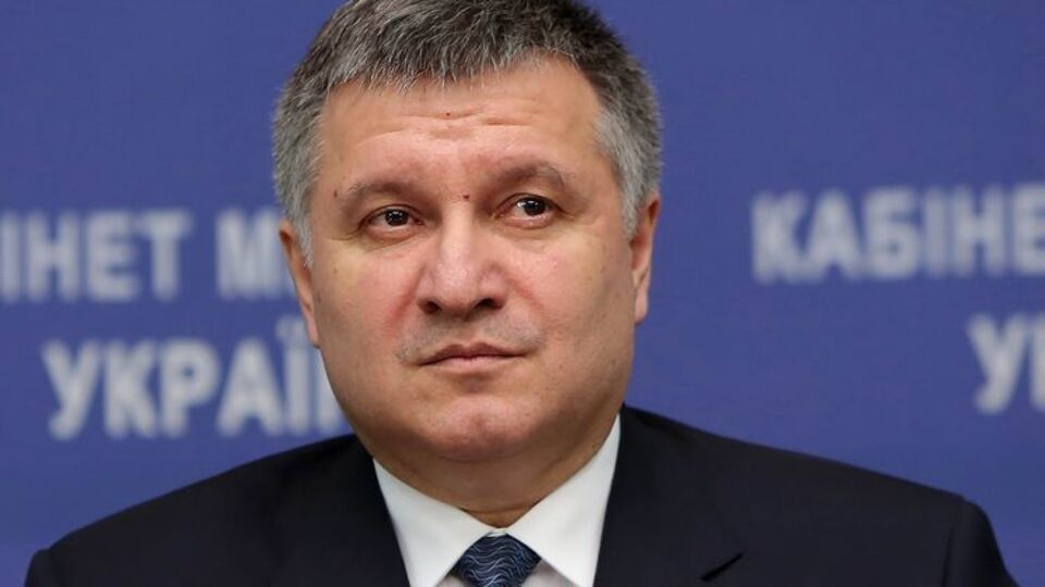 В антикоррупционном бюро допросили Авакова