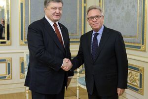 Порошенко и Букиккио