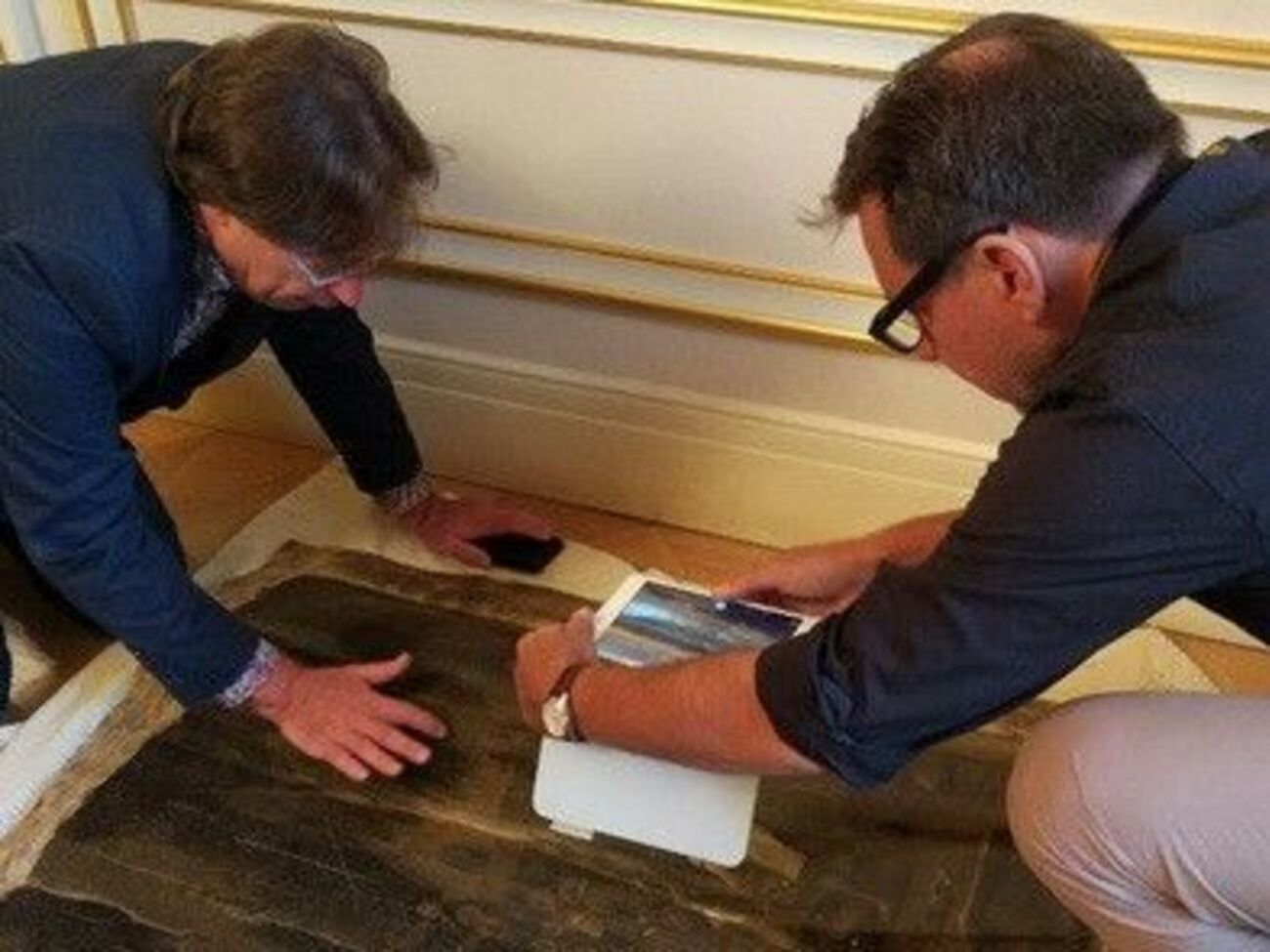 Картины вернулись в музей