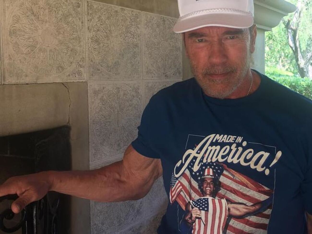 Шварценеггер еще не решил, как поступит 8 ноября